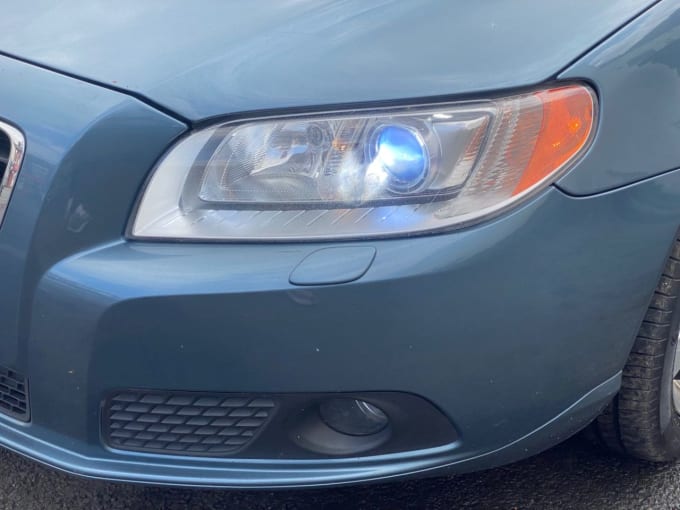 2025 Volvo V70