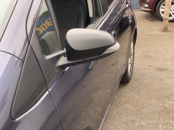2025 Toyota Yaris