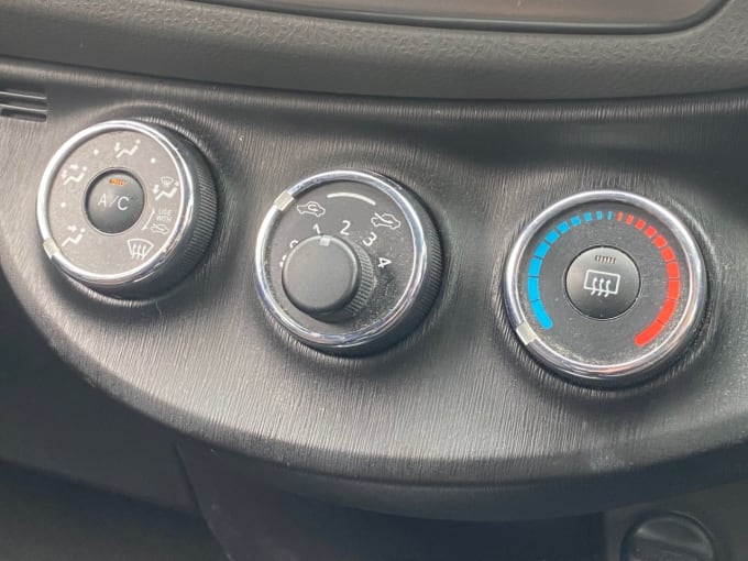 2025 Toyota Yaris