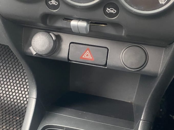 2025 Suzuki Alto