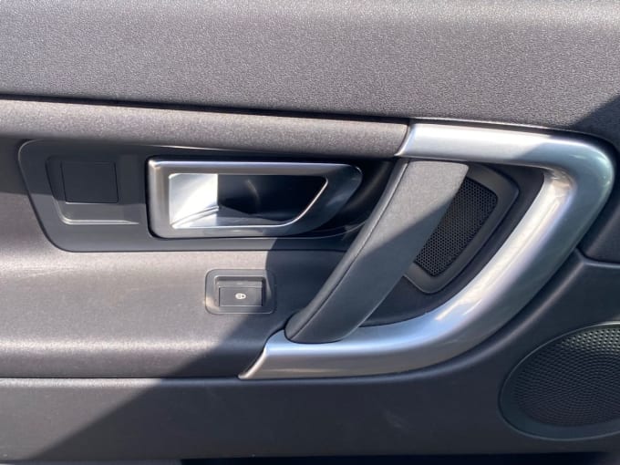 2025 Land Rover Discovery Sport