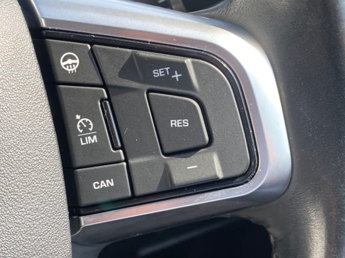 2025 Land Rover Discovery Sport