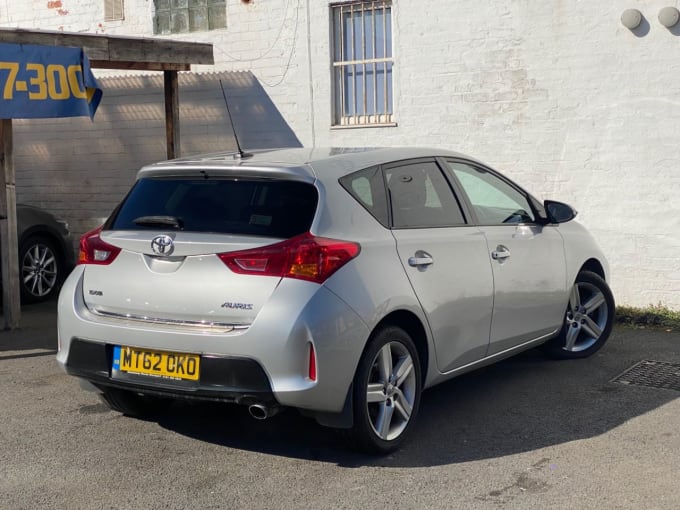2012 Toyota Auris