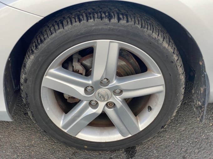 2012 Toyota Auris