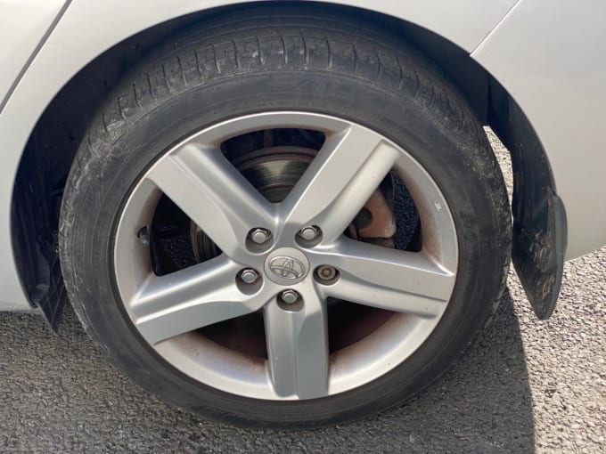 2012 Toyota Auris