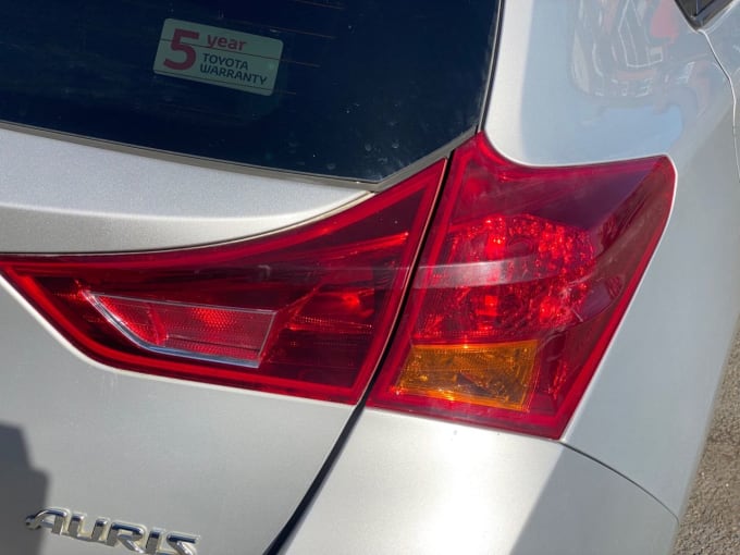 2012 Toyota Auris