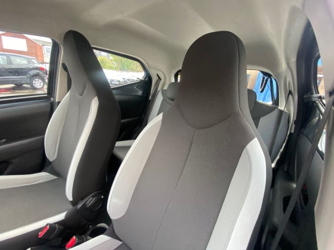 2025 Toyota Aygo
