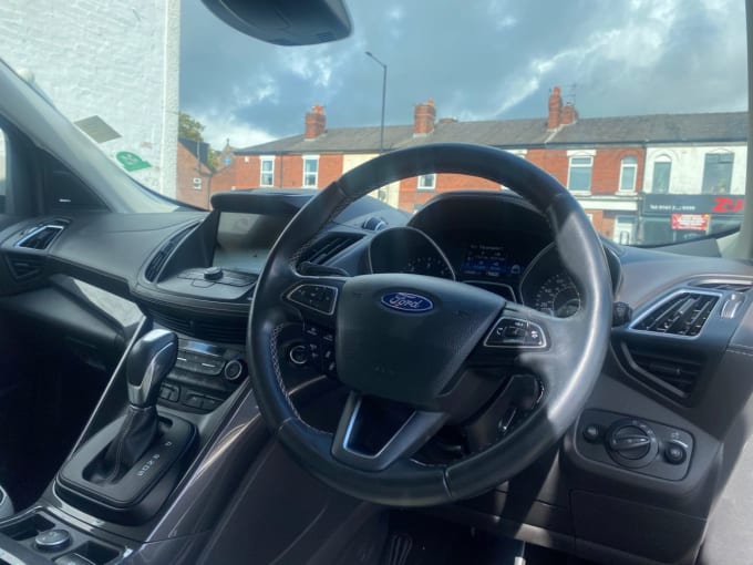 2025 Ford Kuga