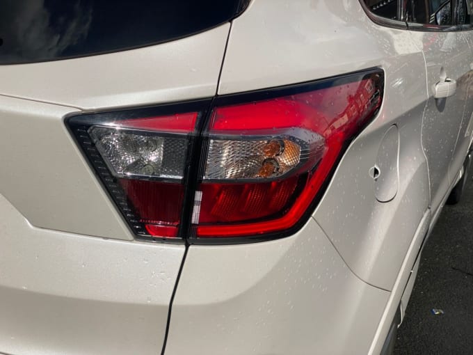 2025 Ford Kuga