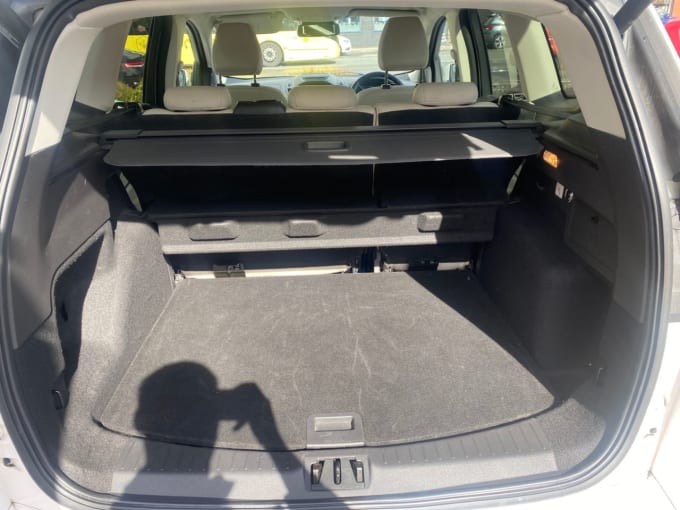 2025 Ford Kuga
