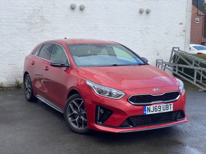 2025 Kia Proceed