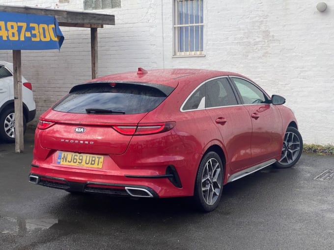 2025 Kia Proceed