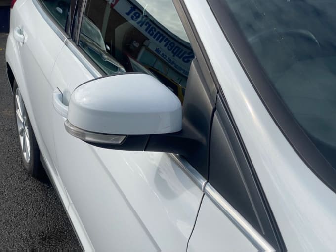 2016 Ford Focus