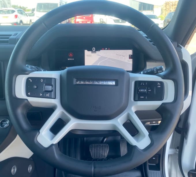 2025 Land Rover Defender