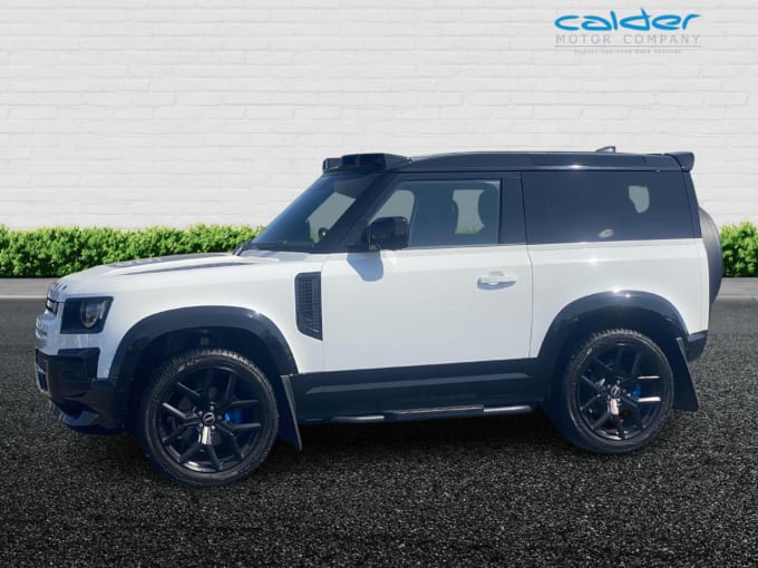 2025 Land Rover Defender