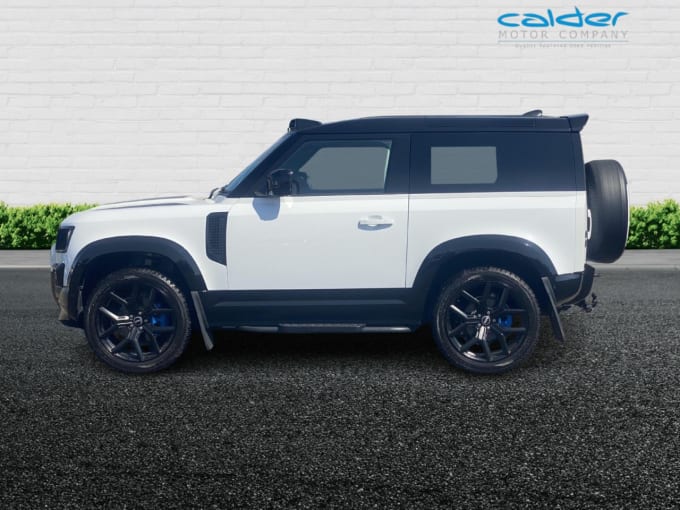 2025 Land Rover Defender