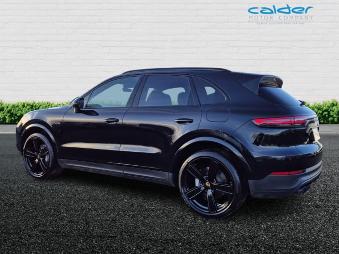 2025 Porsche Cayenne