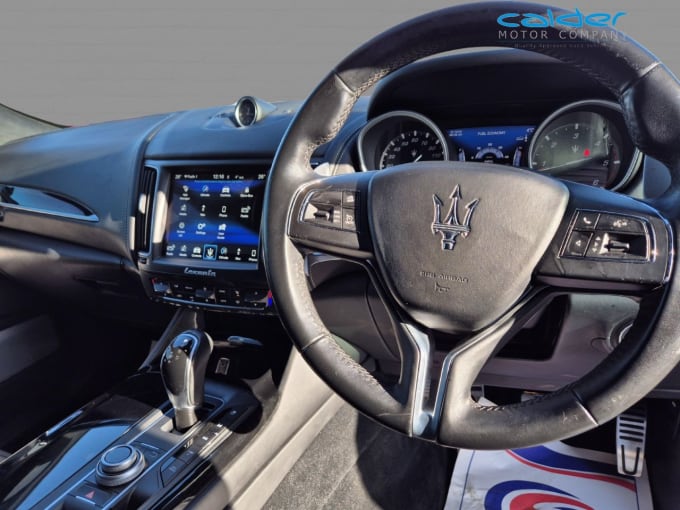 2025 Maserati Levante