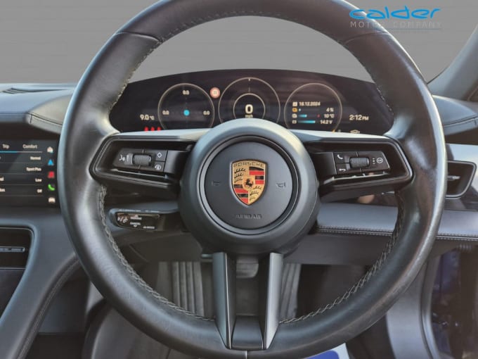 2025 Porsche Taycan