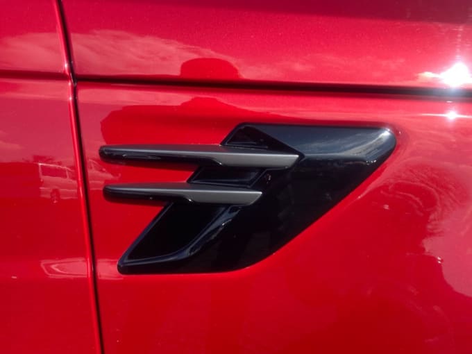2025 Land Rover Range Rover Sport