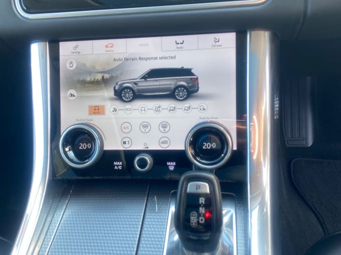 2025 Land Rover Range Rover Sport