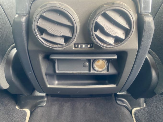 2025 Land Rover Discovery 4