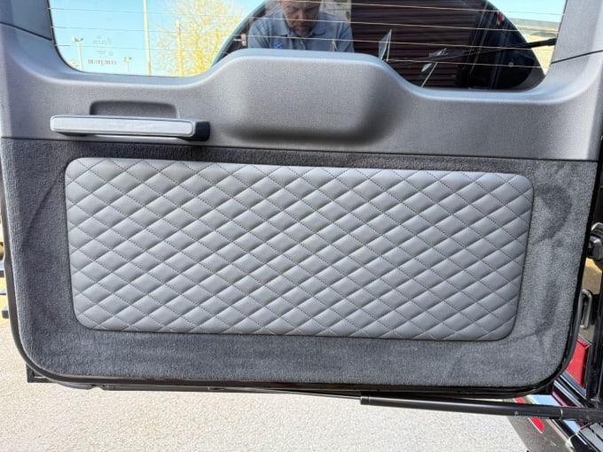 2025 Mercedes-benz G-class