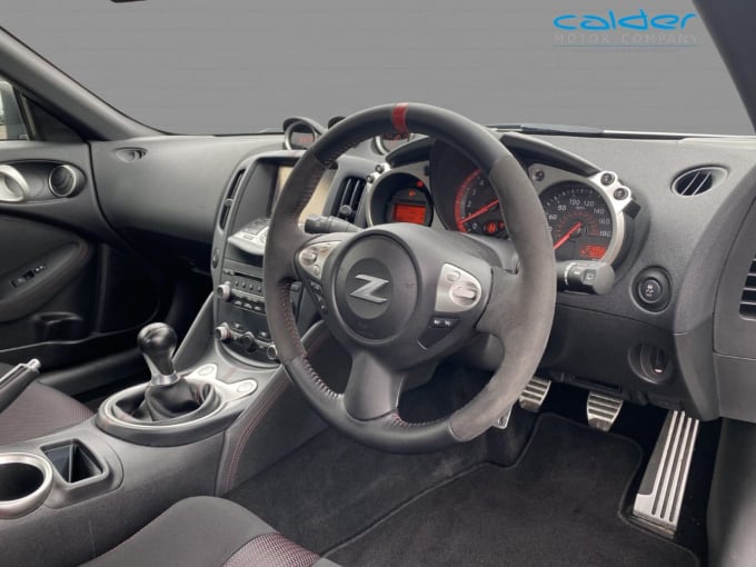 2025 Nissan 370 Z