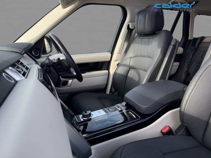 2025 Land Rover Range Rover