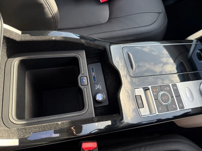 2025 Land Rover Range Rover