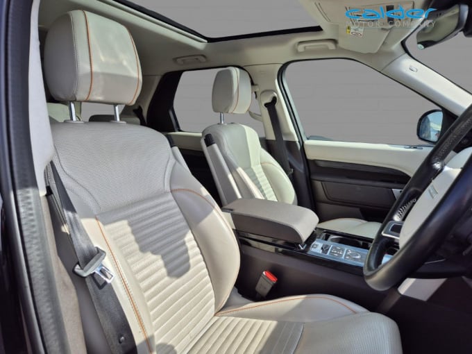 2025 Land Rover Discovery