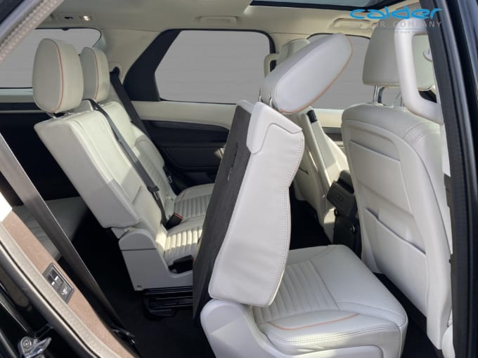 2025 Land Rover Discovery