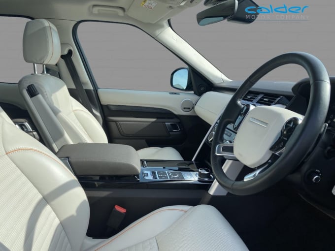 2025 Land Rover Discovery