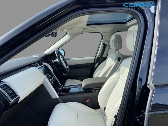 2025 Land Rover Discovery