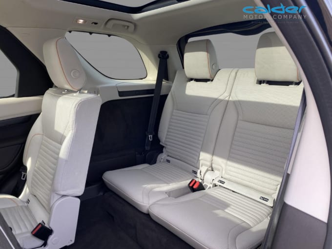 2025 Land Rover Discovery