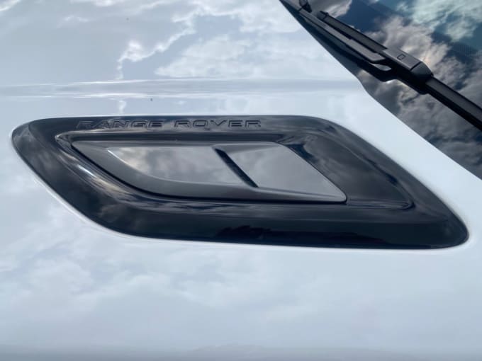 2025 Land Rover Range Rover Sport