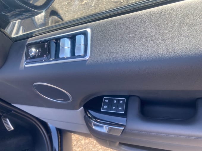 2025 Land Rover Range Rover Sport