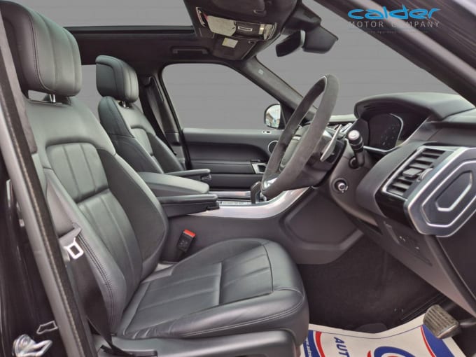 2025 Land Rover Range Rover Sport