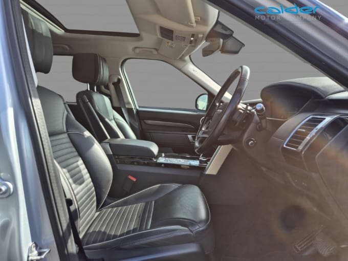 2025 Land Rover Discovery