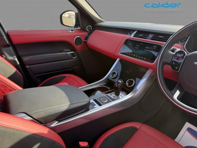 2025 Land Rover Range Rover Sport