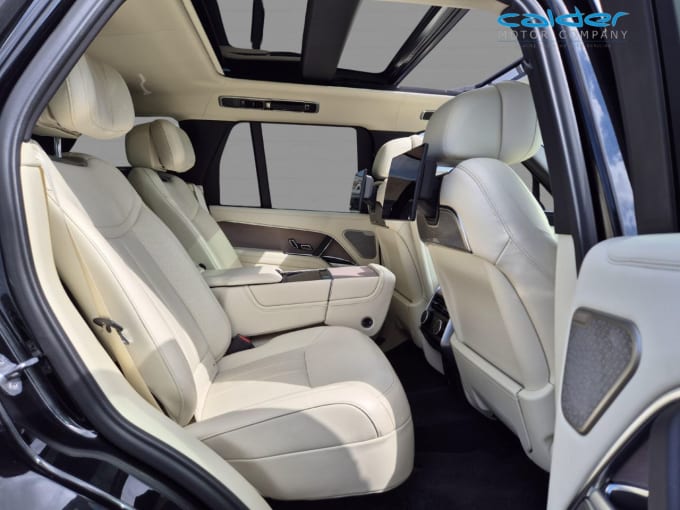 2025 Land Rover Range Rover