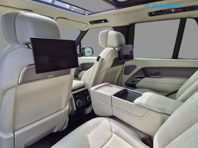 2025 Land Rover Range Rover