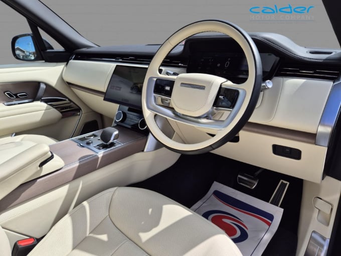 2025 Land Rover Range Rover