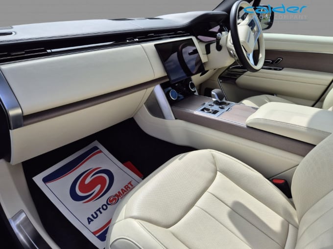 2025 Land Rover Range Rover