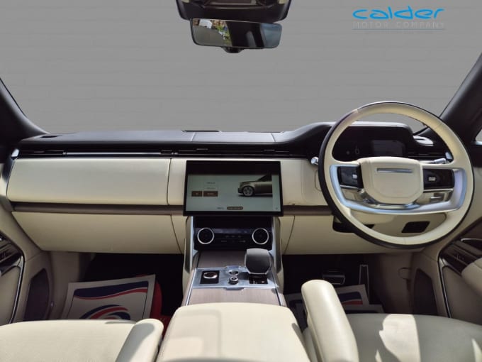 2025 Land Rover Range Rover