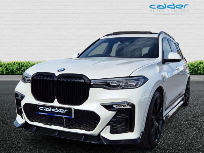 2025 BMW X7