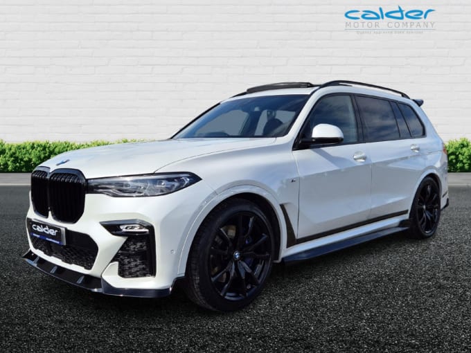 2025 BMW X7