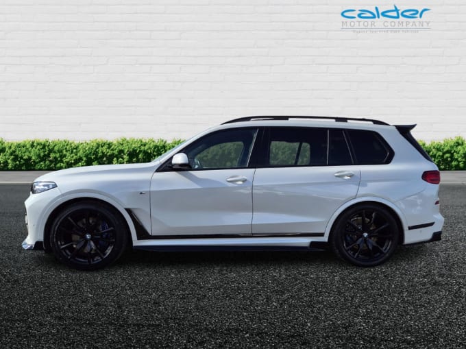 2025 BMW X7