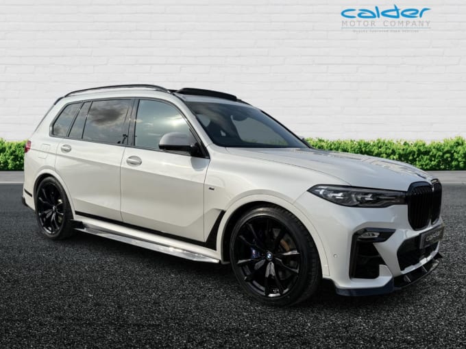 2025 BMW X7