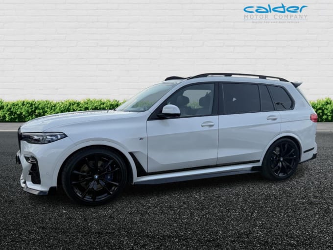 2025 BMW X7